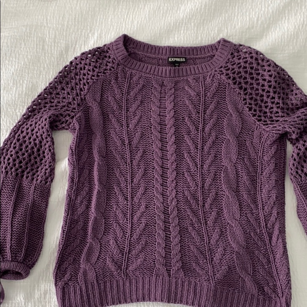 Express pouf tie sleeve sweater